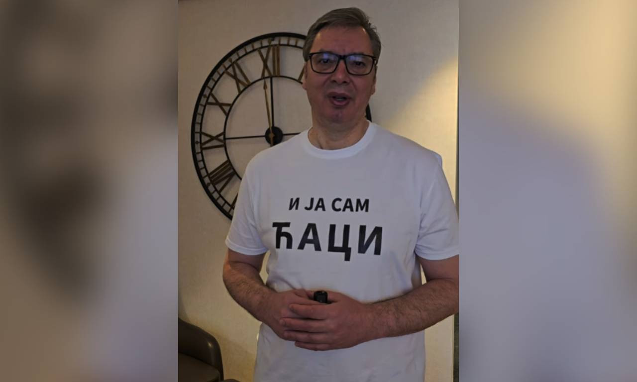 PREDSEDNIK VUČIĆ SVIMA ČESTITAO DAN STUDENATA U MAJICI SA ZANIMLJIVIM NATPISOM "U istoriju će ući..." (VIDEO)
