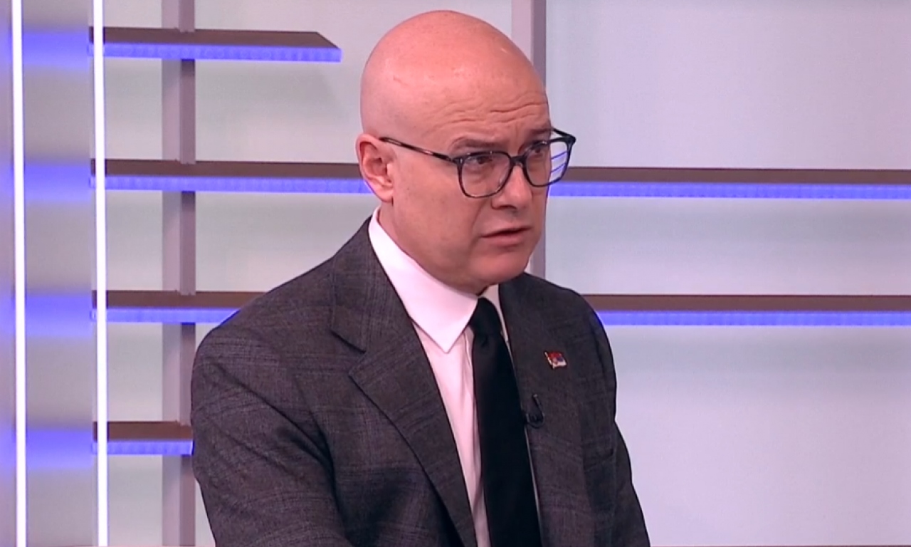 VUČEVIĆ NOVOM MANDATARU DAO ZLATA VREDAN SAVET: "Neka zasuče rukave i..."