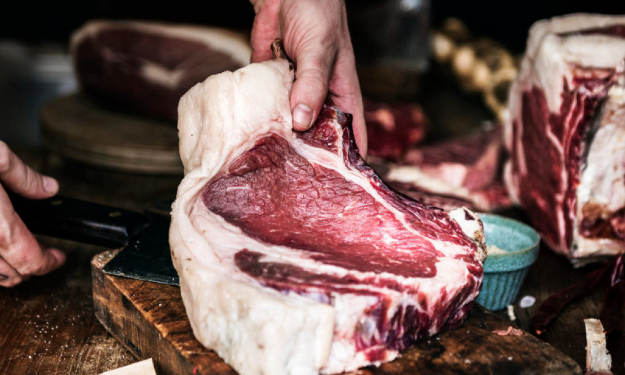 ŠTA JE TRIHINELA I KOJI SU SIMPTOMI Panika u Srbiji raste zbog zaraženih od svinjskog mesa! Na ovo obratite pažnju
