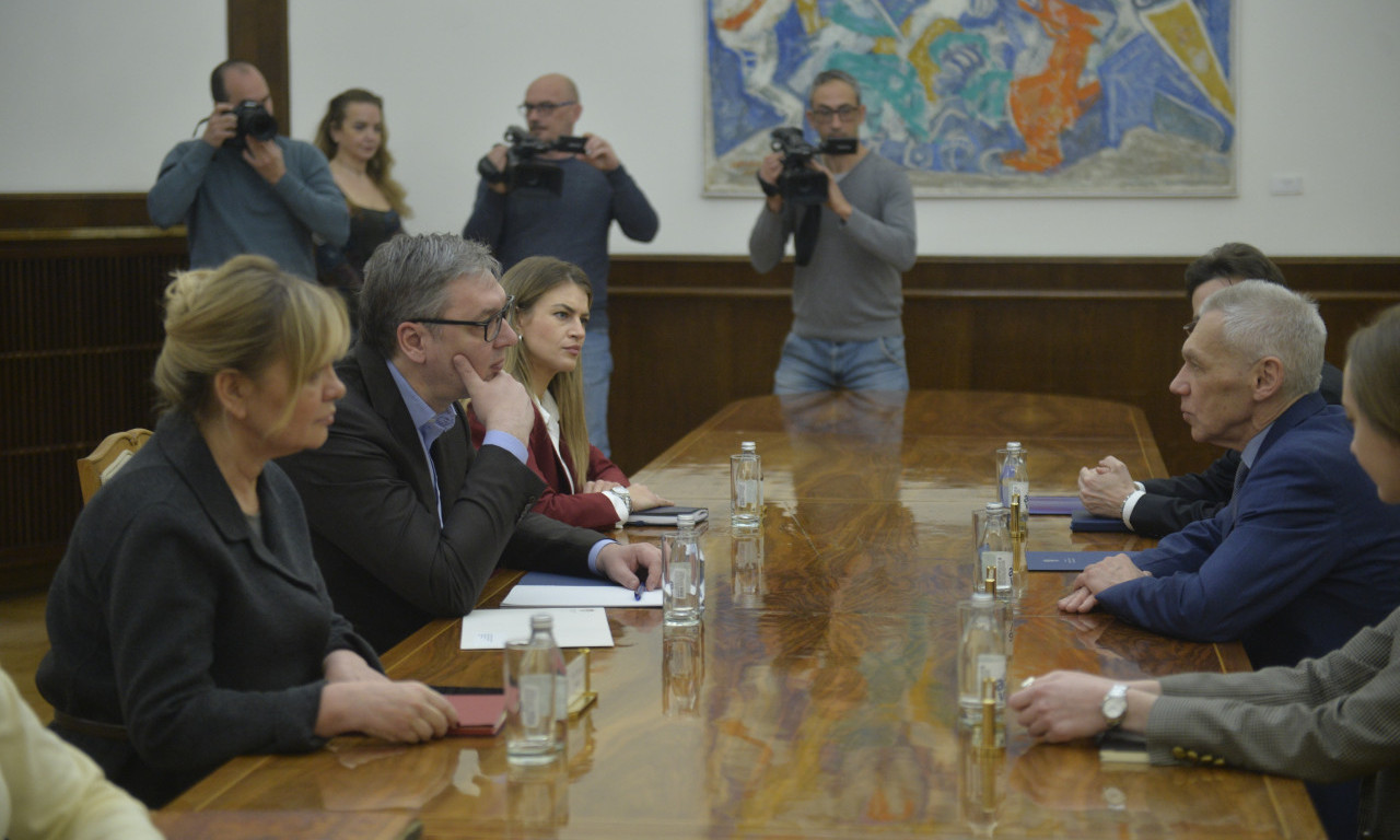 ZA SRBIJU OD KLJUČNOG ZNAČAJA OČUVANJE MIRA I STABILNOSTI Vučić razgovarao sa Bocan-Harčenkom (FOTO)