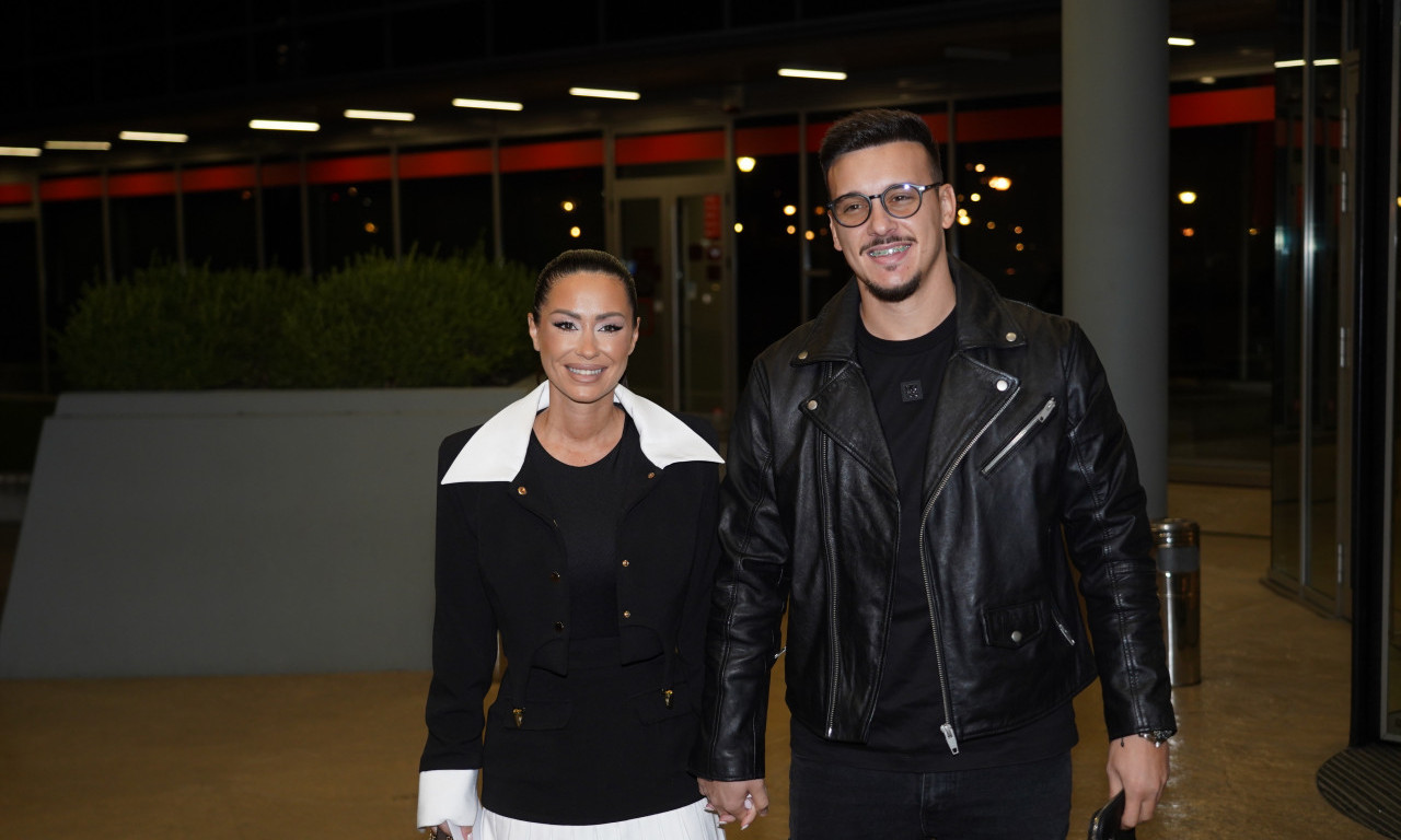 PEVAČICA DOŽIVELA PEH NA NASTUPU Gost joj tražio da otpeva ovu pesmu, a ona je nije znala