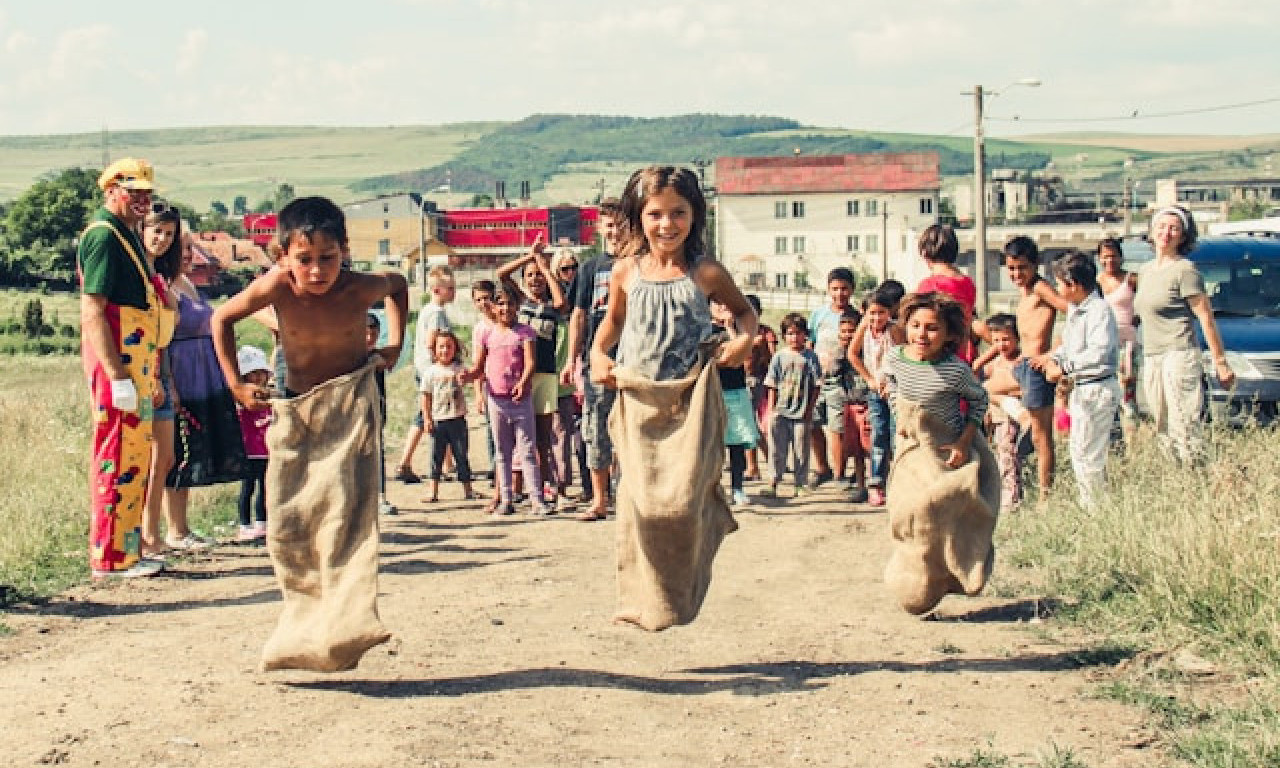 AMARO DIVE NEKA OVEL BAHTALO! Svetski dan Roma - jer svi zaslužujemo da se čujemo, vidimo i poštujemo