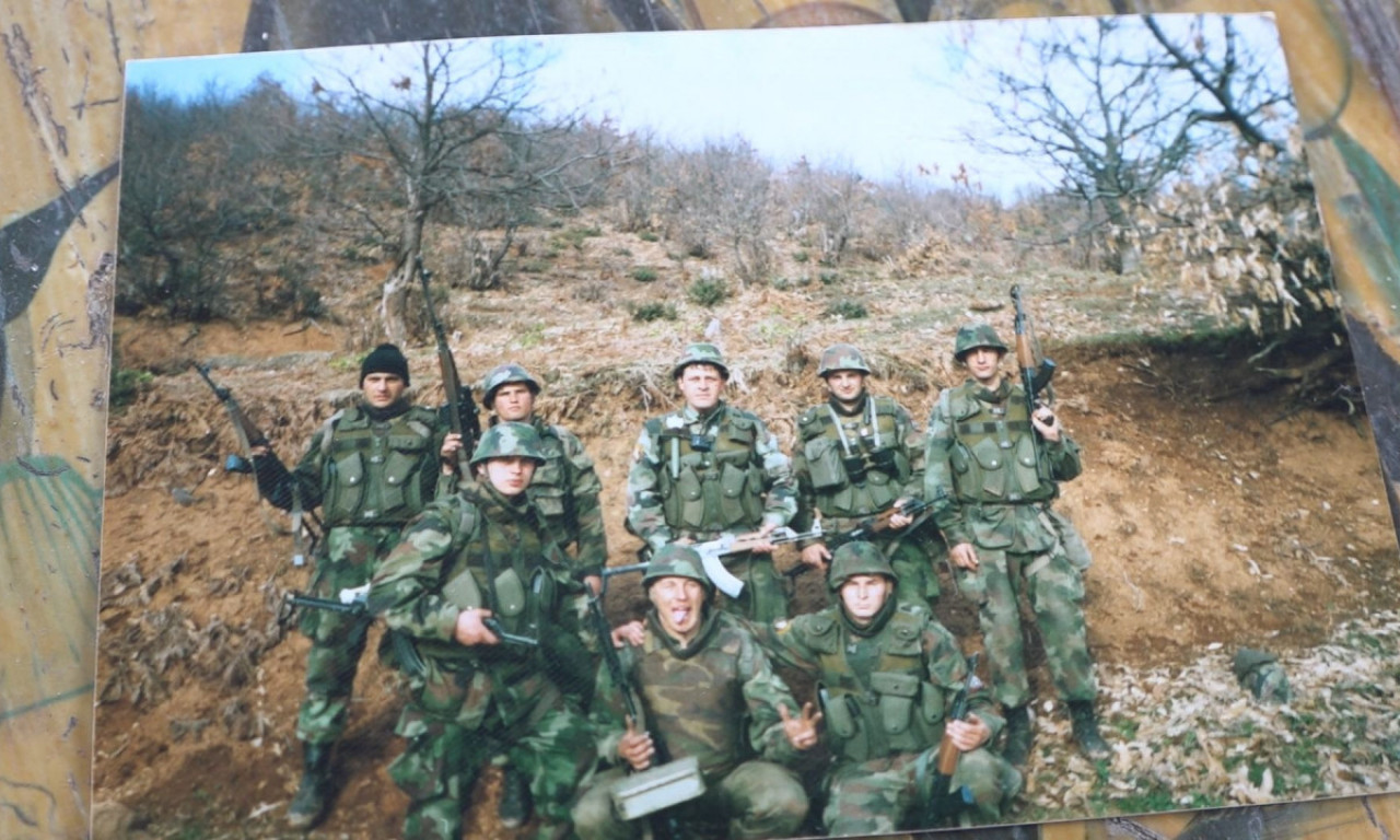 OTKRIVENA SPOMEN-PLOČA HEROJU SA KOŠARA Vladimir Radoičić dobija i ulicu na Čukarici