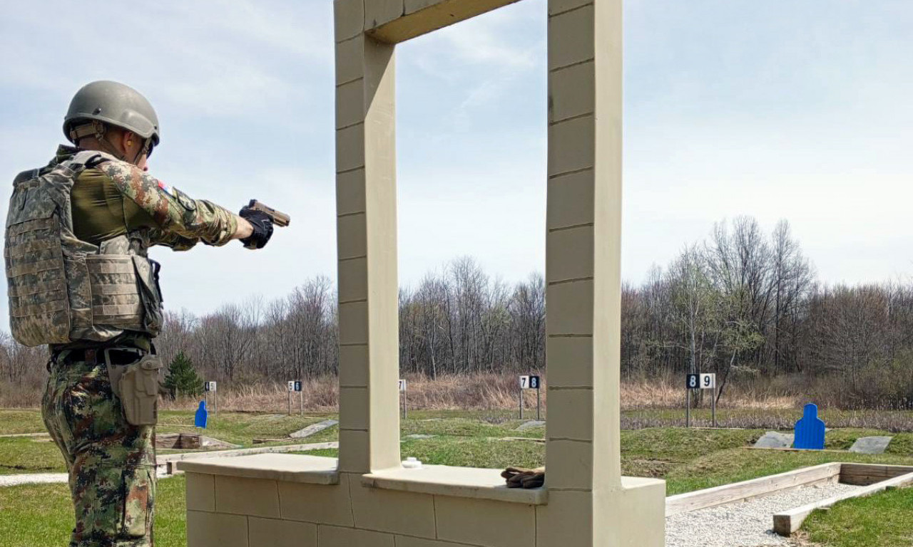 SRPSKI VOJNIK NAJBOLJI U AMERICI Naš Nikola ih "počistio" sve na takmičenju! Ratnik kakvog nema svet (FOTO)