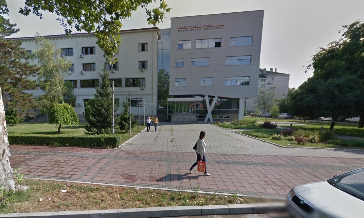 VAŽNO ZA BRUCOŠE: EVO KADA ĆE PRIJEMNI NA FAKULTET U NIŠU Predavanja i vežbe su u toku - prisutni skoro svi studenti