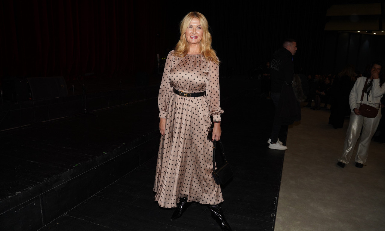 "MNOGO SI GLUPA ŽENA" Pevačica žestoko izvređala Vesnu Dedić, pa napustila emisiju