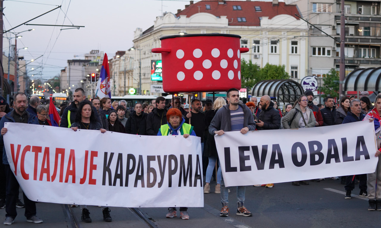 BLOKIRANE RASKRSNICE, LUPANJE, INCIDENTI... Evo kako je protekao protest kod Vukovog spomenika (FOTO+VIDEO)