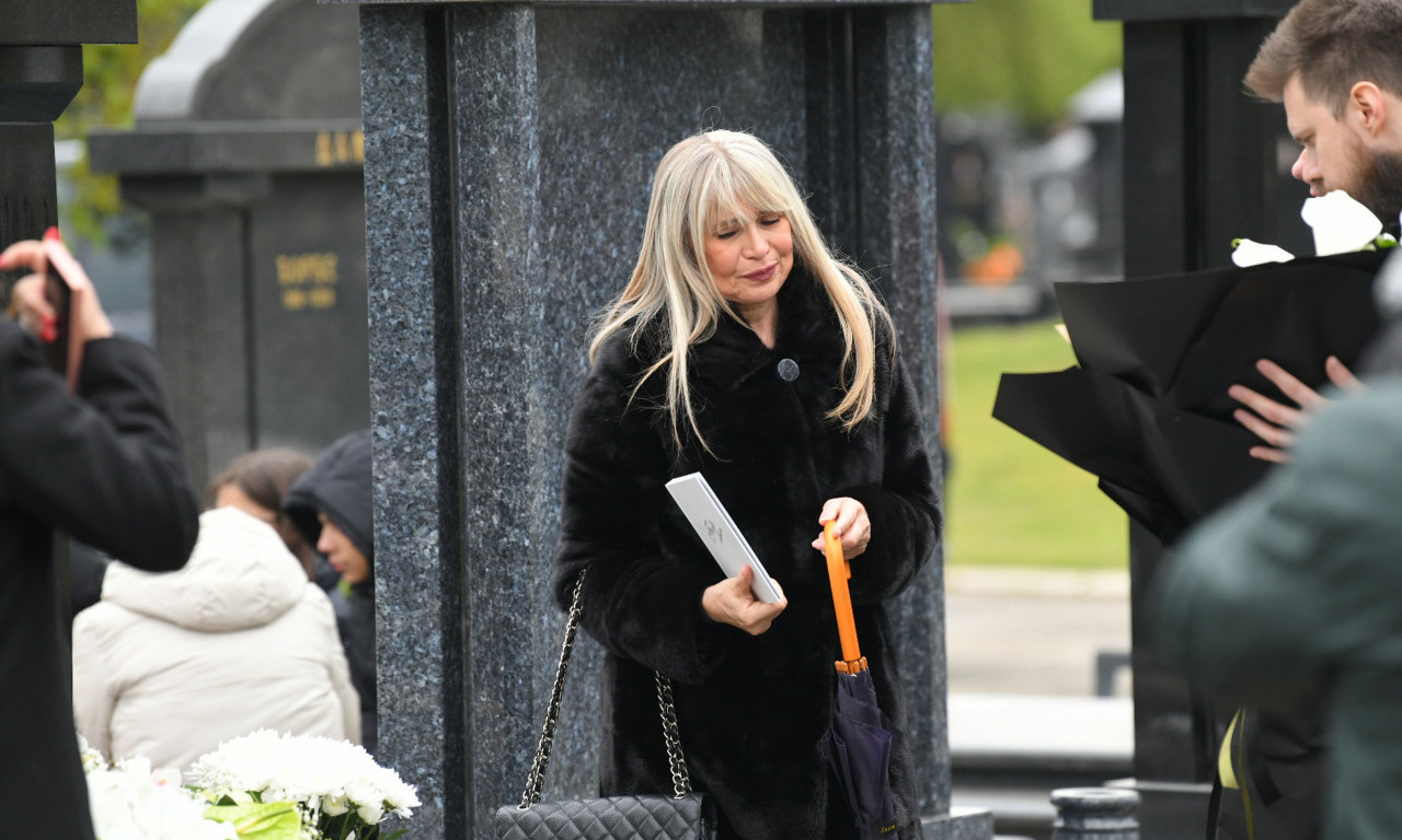 SUZANA JOVANOVIĆ POSETILA GROB SAŠE POPOVIĆA Evo zašto je to uradila baš na današnji dan