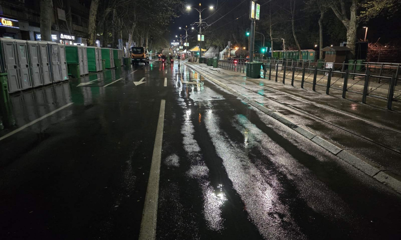 POGLEDAJTE KAKO IZGLEDAJU ULICE PRESTONICE NAKON VELIKOG SVENARODNOG SABORA Ovo je za ponos cele Srbije! (FOTO)