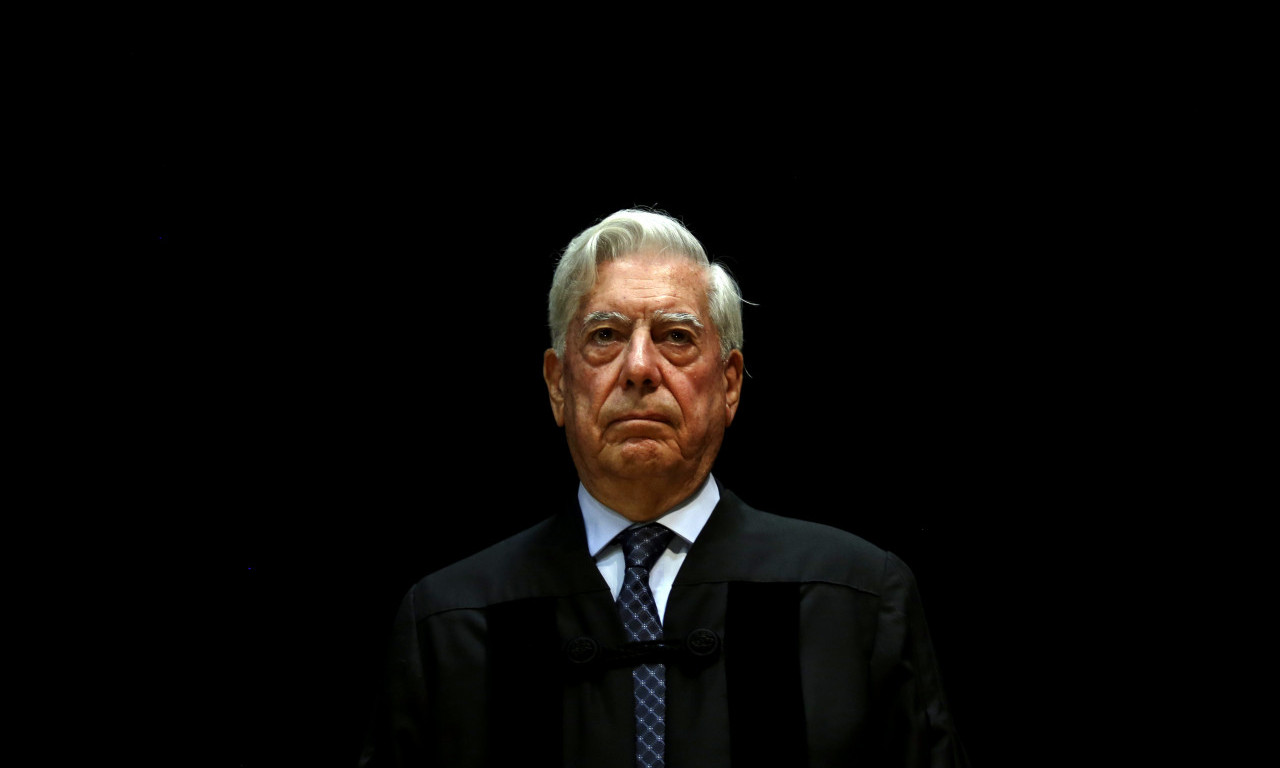UMRO NOBELOVAC MARIO VARGAS LJOSA Čuveni književnik 20. veka koji je kritikovao vlast