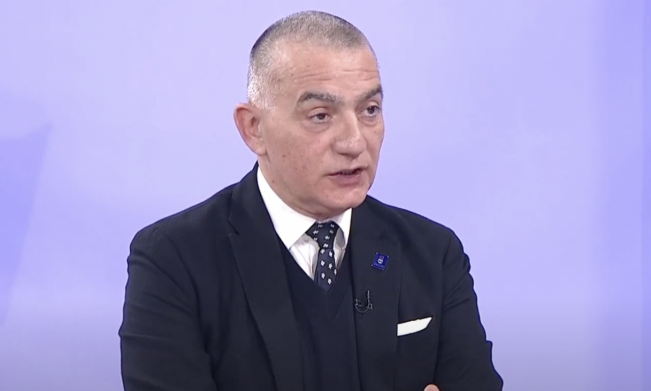 VUJIĆ NAJAVIO: Prioritet Ministarstva novi Zakon o maloletnim počiniocima krivičnih dela