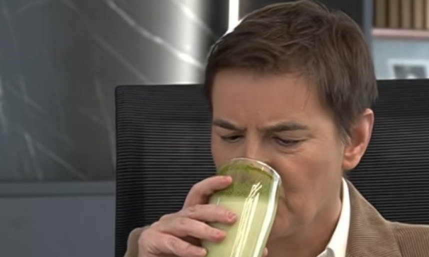 "KO SE LAČA MATI, SAM U NJU..." Brnabić objavila video na TikToku o svom lapsusu (VIDEO)