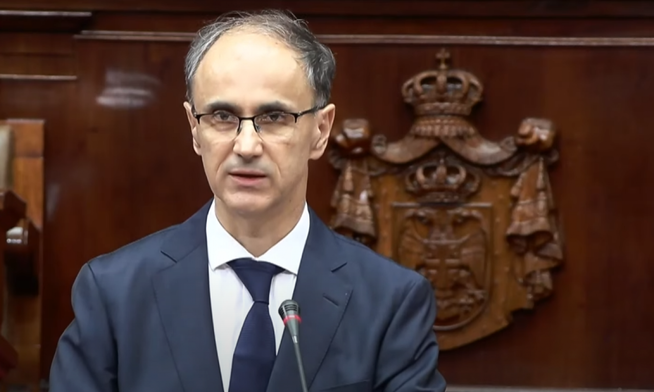 EVO KAKVA JE SITUACIJA SA VISOKIM OBRAZOVANJEM: Oglasio se premijer Đuro Macut!