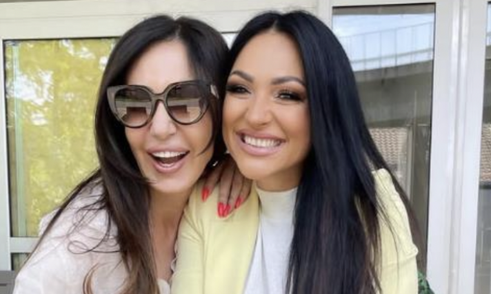 "PUTUJ S ANĐELIMA, BLISTAJ TAMO NEGDE U VRTU RUŽA..." Poznati se potresnim rečima opraštaju od Daniele Boračeve (FOTO)