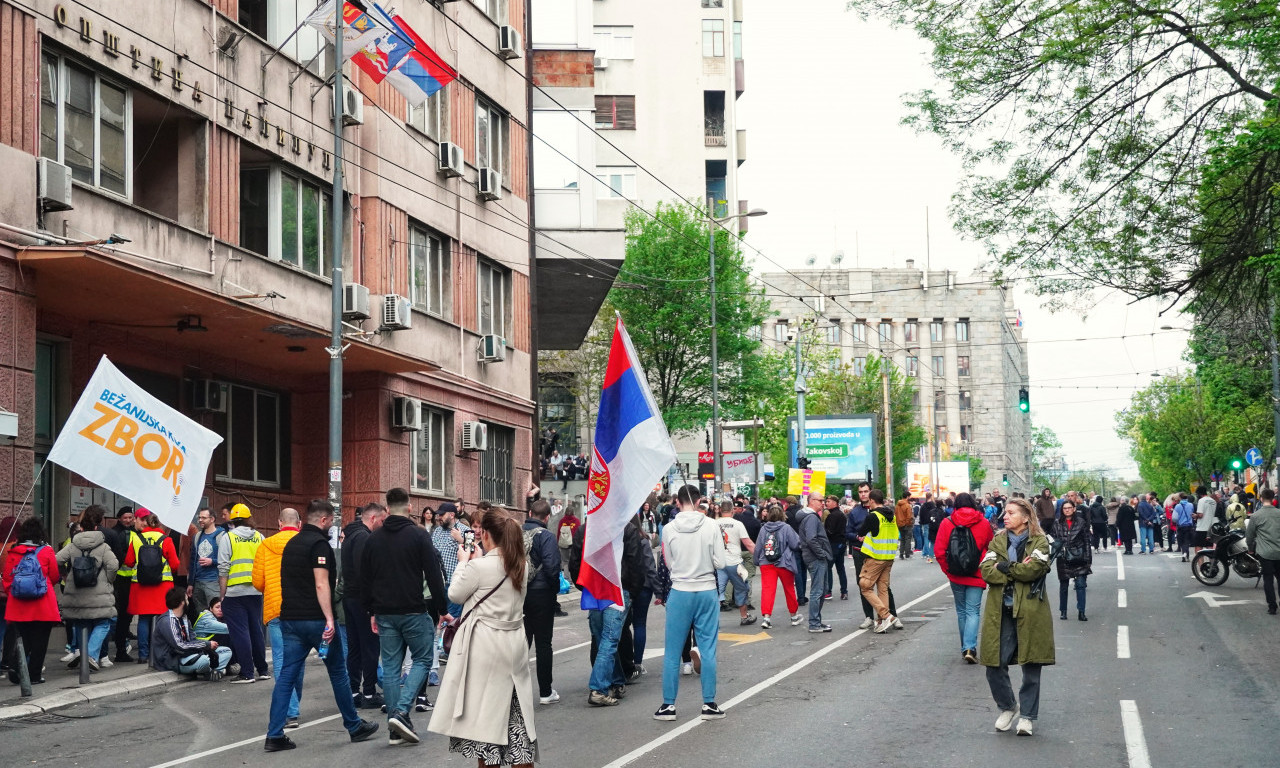 NIJE VIŠE SAMO TAKOVSKA BLOKIRANA Vozači, zaobilazite ovaj deo Beograda - evo šta se dešava u prestonici (FOTO+VIDEO)