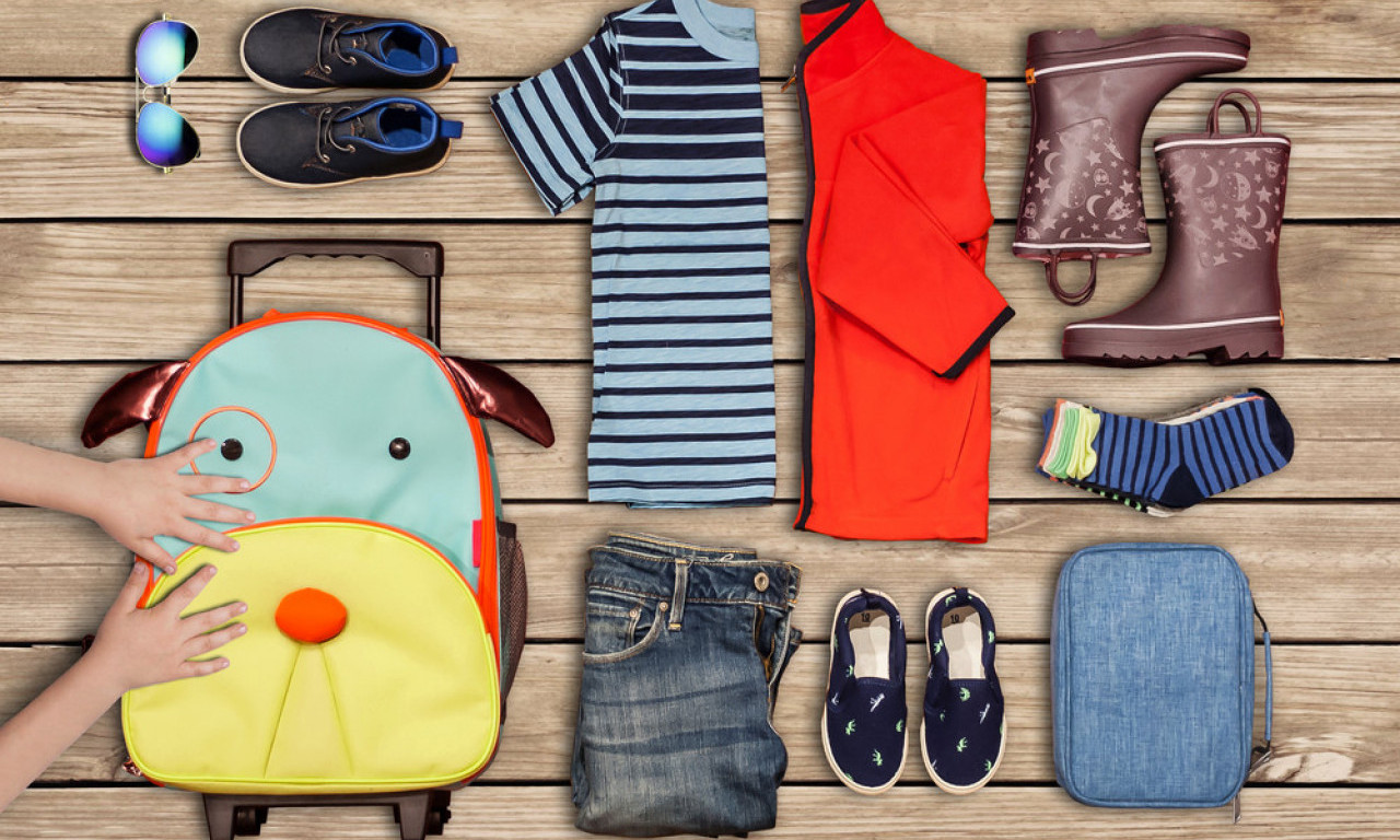 KAKO SPAKOVATI DETE ZA REKREATIVNU NASTAVU Sve što treba, ništa što ne treba (i malo maminog mira u koferu)