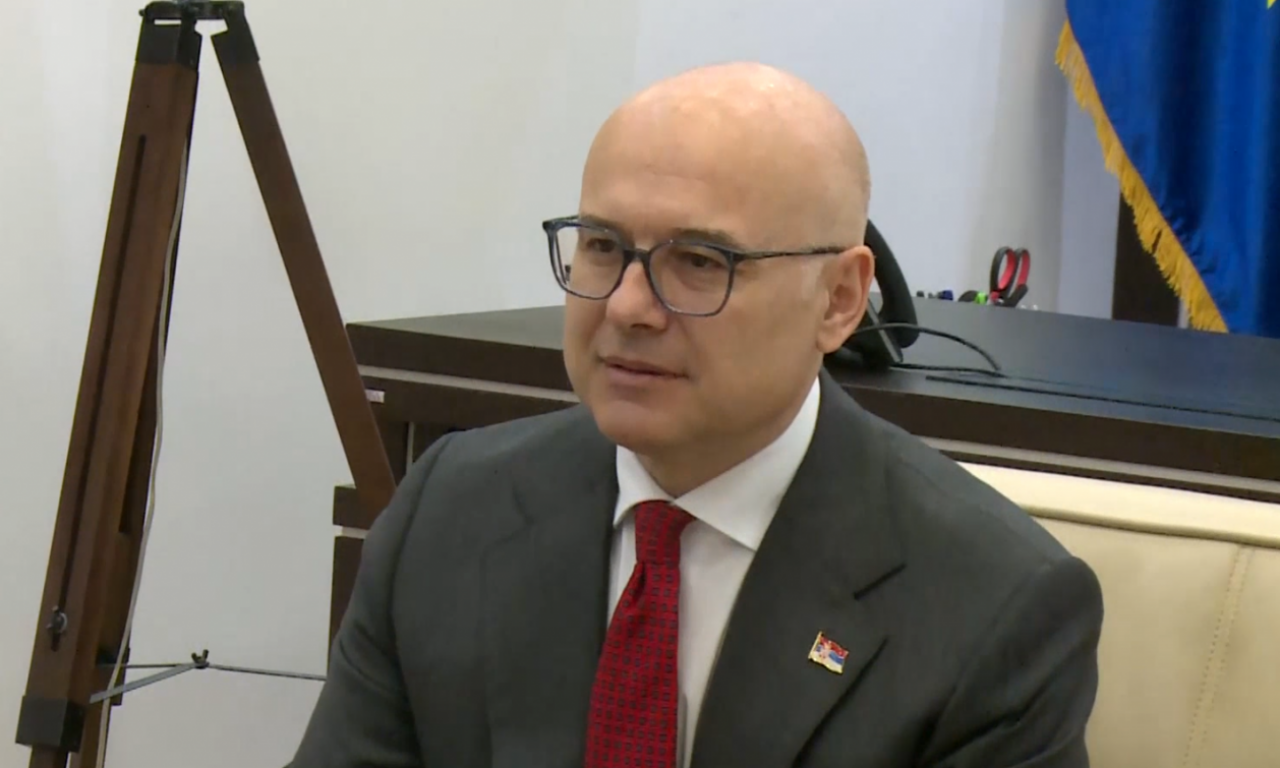 SNS SE MENJA! Vučević najavio da posle Vaskrsa ništa neće biti isto: "Spreman sam da zasučem rukave"