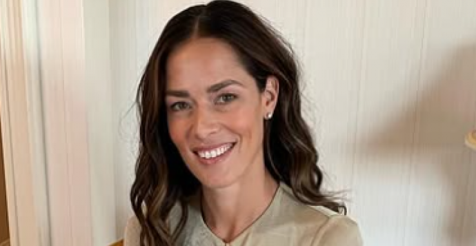 NOVI MUŠKARAC U ŽIVOTU ANE IVANOVIĆ? Brak sa Švajnštajgerom pukao u tišini, hitan razvod već u toku!