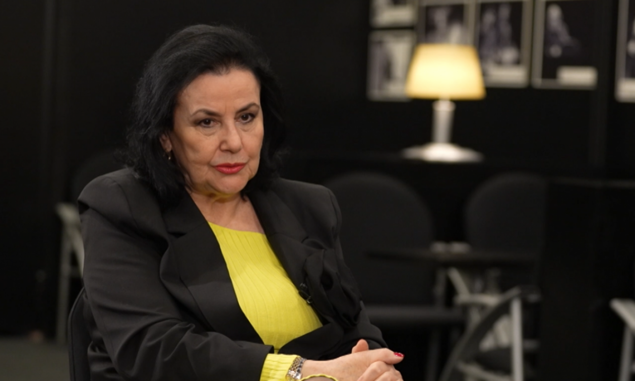 "DANILO MI JE BIO DRAŽI, BLIŽI MOM SENZIBILITETU, A GAGA...": Snežana Savić iskreno o dvojici velikih glumaca