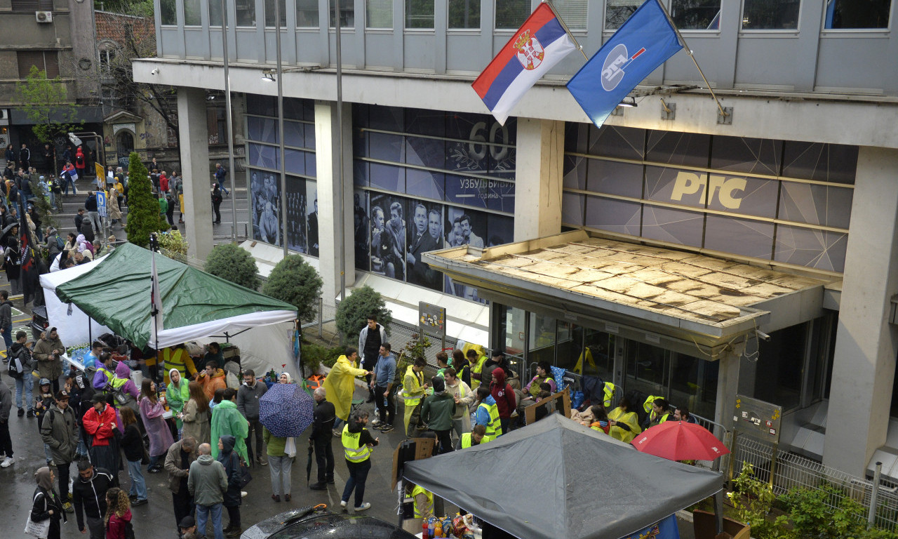 VUČEVIĆ APELOVAO DA SE PREKINE BLOKADA RTS: Omogućite zaposlenima da rade, ne ugrožavajte im prava