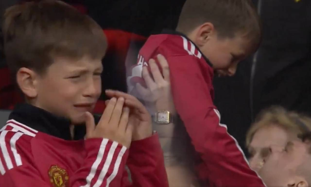 HVALA TI, MALIŠA ŠTO SI NAS PODSETIO ŠTA JE ŽIVOT! Snimak dečaka u crvenom obišao svet - pogledajte zašto (VIDEO)