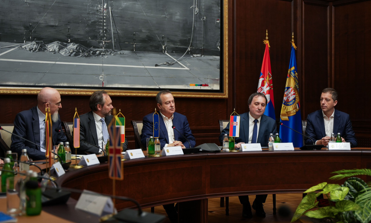 MINISTRI DAČIĆ, ĐURIĆ I VUJIĆ SA PREDSTAVNICIMA ZEMALJA KVINTE: Tema sastanka - protivpravna blokada RTS