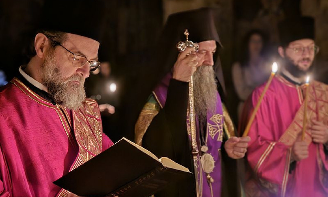 PATRIJARH PORFIRIJE SLUŽIO STATIJE U PEĆKOJ PATRIJARŠIJI Ovde će proslaviti Uskrs