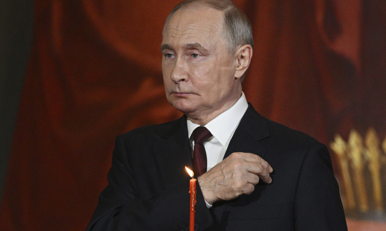POGLEDAJTE KAKO IZGLEDA PUTINOV SIN (10) Dobio ga je sa ljubavnicom gimnastičarkom i isti je ruski predsednik (FOTO)