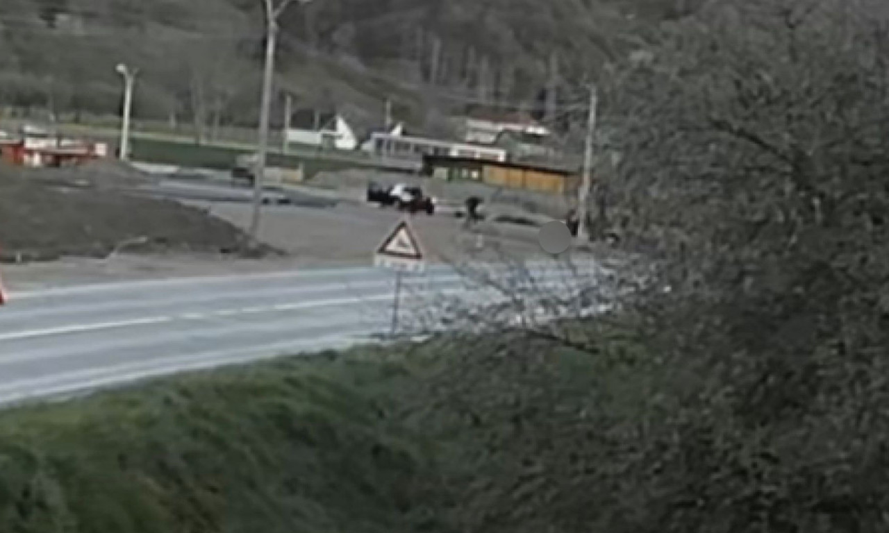 OVO JE DEČAK NA KOG JE NALETELO VOZILO STRANKE MINISTRA Evo u kakvom je stanju (FOTO)