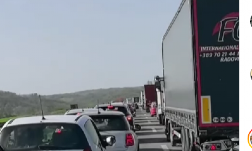GUŽVE NA AUTO-PUTU KOD MLADENOVCA: Nepregledne kolone... zastoj zbog saobraćajne nezgode (VIDEO)