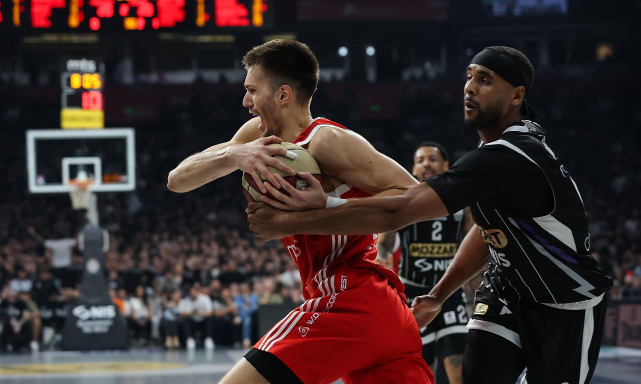PARTIZAN KONAČNO PREKINUO CRNI NIZ I SLAVIO U DERBIJU: Crno-beli savladali Zvezdu na krilima Sterlinga Brauna!