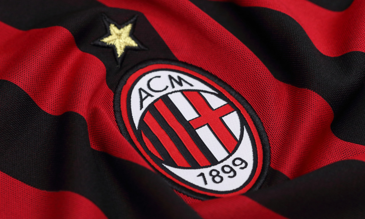 PREMINUO ĐUZEPE FARINA Bivši predsednik Milana i legenda italijanskog fudbala