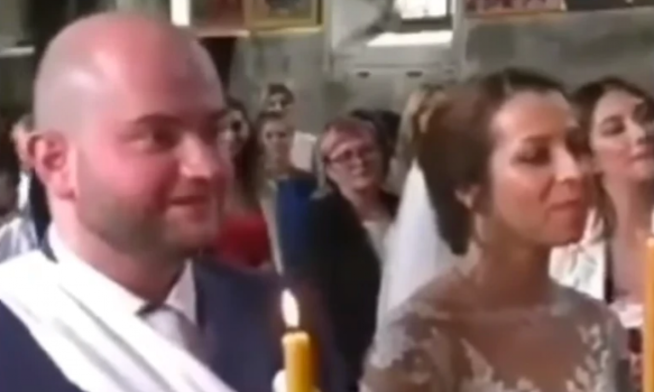 HIT VIDEO: MLADOŽENJA USRED VENČANJA DAO POGREŠAN ODGOVOR "Može odmah popa da pita za termin svoje sahrane"