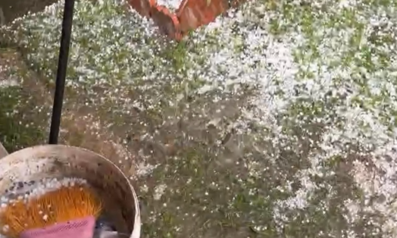 NEVREME PRAVILO HAOS I U REGIONU: Ulice u Tuzli neprohodne zbog vode, delovi grada ostali bez struje! (VIDEO)