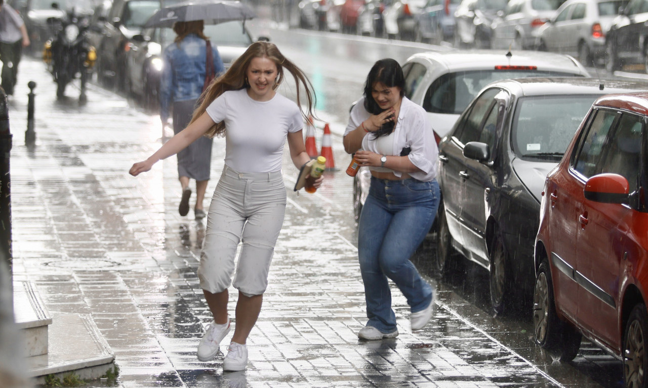 JAKO NEVREME JURI KA SRBIJI Spremite se: Pred nama je 48 sati potencijalno opasnog vremena!