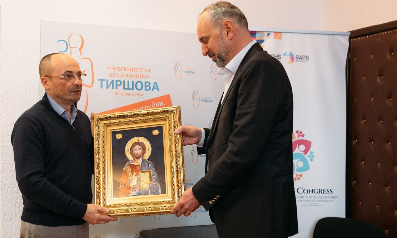 TIRŠOVOJ DONIRANA RUČNO RAĐENA IKONA Optočena srebrom i zlatom, a po jednoj stvari je jedinstvena (FOTO)