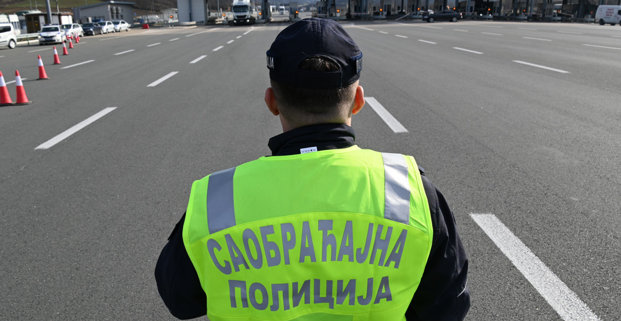 AKO POPIJETE OVOLIKO PIVA - ODE DOZVOLA! Stižu nove, drastične kazne za vozače u Srbiji, evo kada se oduzima automobil