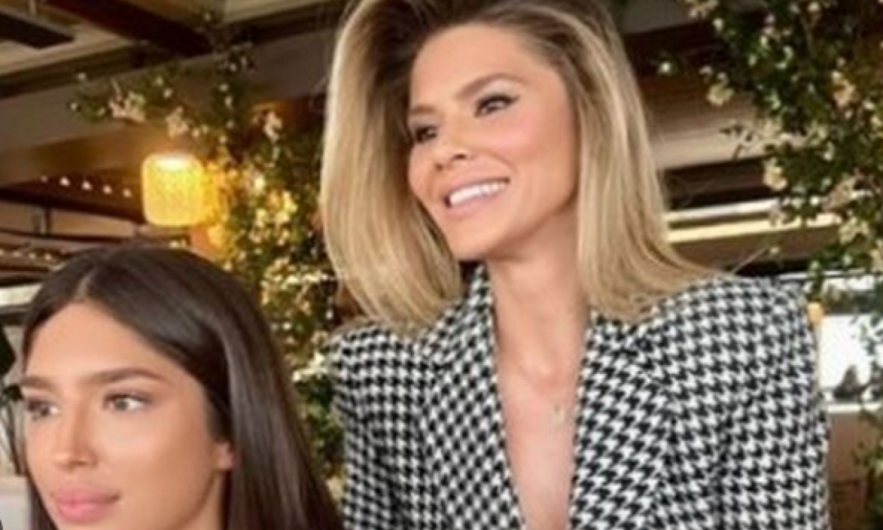 SRCEPARAJUĆA PORUKA ĐINE DŽINOVIĆ MAJCI MELINI: "Majkić moj, ti si moj svet" (VIDEO)