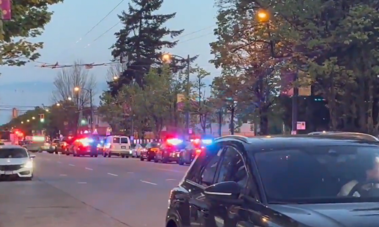 NOVI SNIMCI IZ VANKUVERA LEDE KRV U ŽILAMA Pogledajte terenac kojim je ubica napravio krvoproliće! (VIDEO)