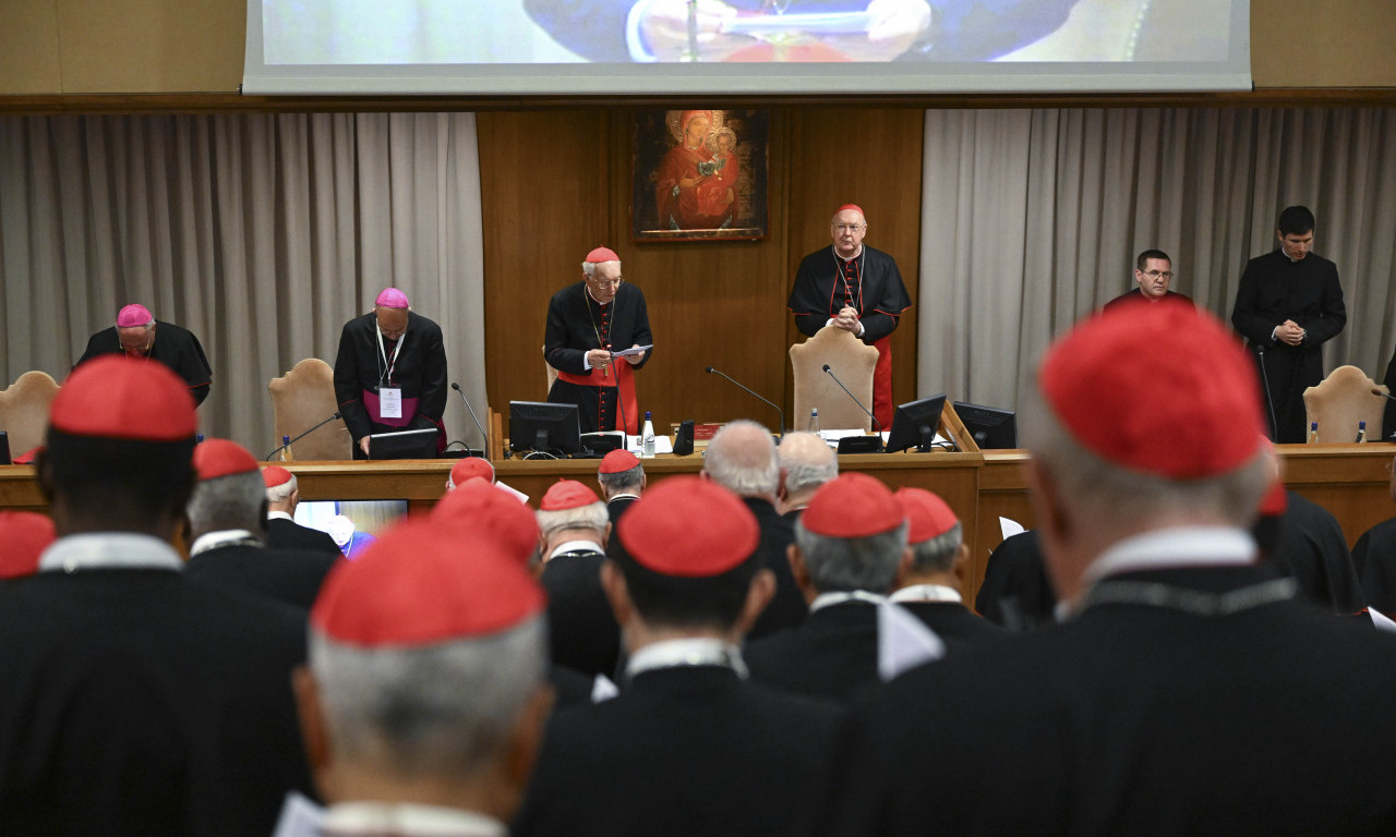 EVO KADA ĆE BITI IZABRAN NOVI PAPA Vatikan objavio datum! U trci čak 135 kardinala