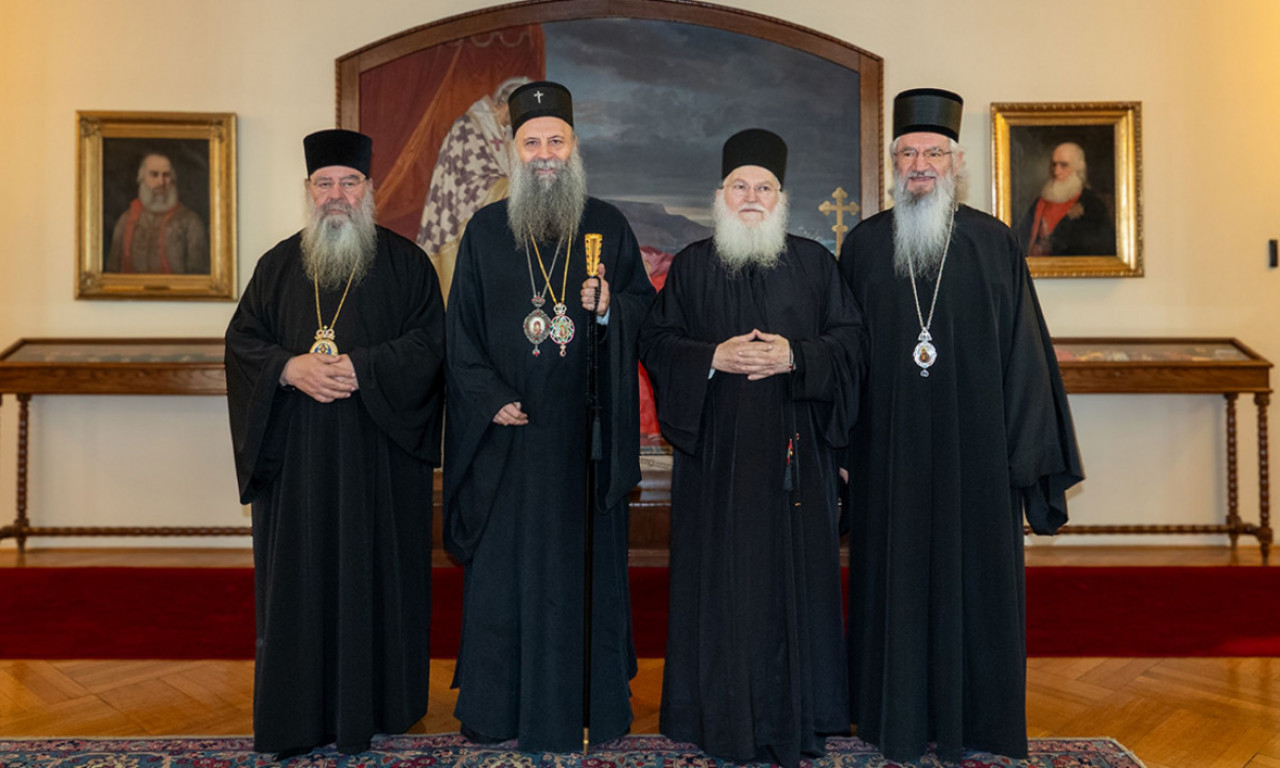 SUSRET U PATRIJARŠIJSKOM DVORU: Patrijarh Porfirije razgovarao sa mitropolitom Atanasijem i igumanom Jefremom