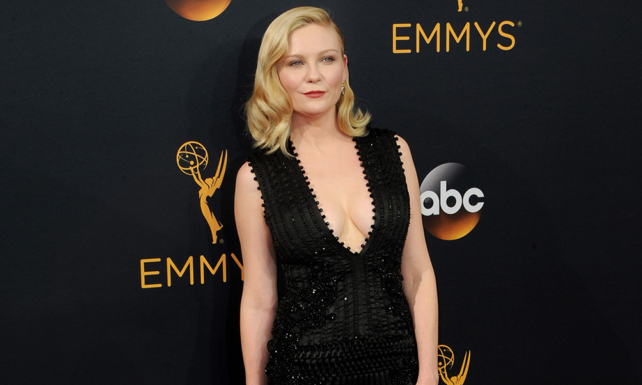 DNEVNI HOROSKOP ZA SREDU 30. APRIL Ovan rešava probleme, Bik slavi život, Rak traži nežnost