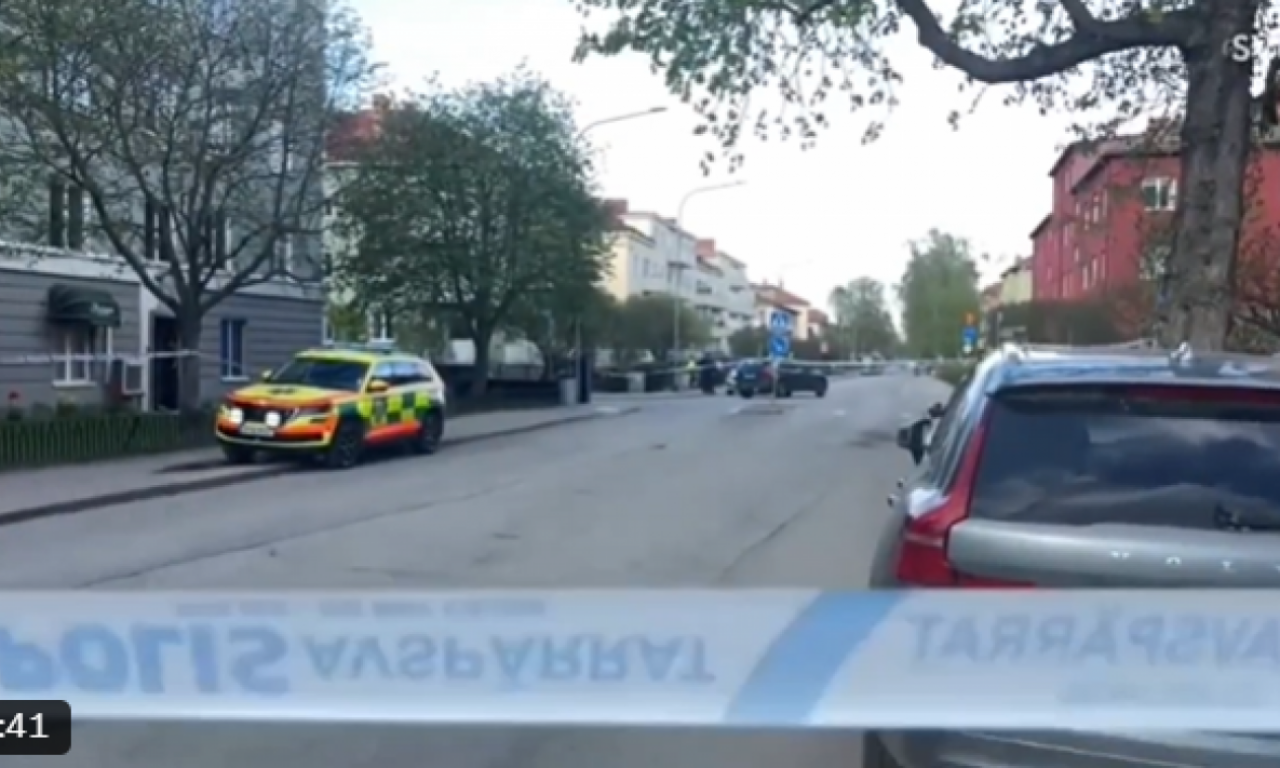 IMA MRTVIH U PUCNJAVI U ŠVEDSKOJ: Napadač pobegao na električnom trotinetu! (FOTO/VIDEO)