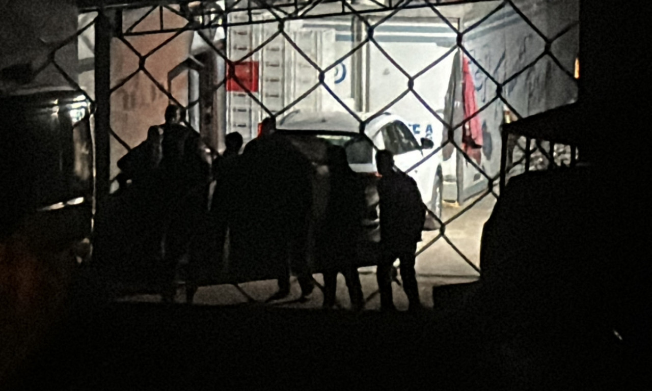 VADILI TELA, PA SE I ONI OTROVALI Dva vatrogasca lakše povređena u Topoli