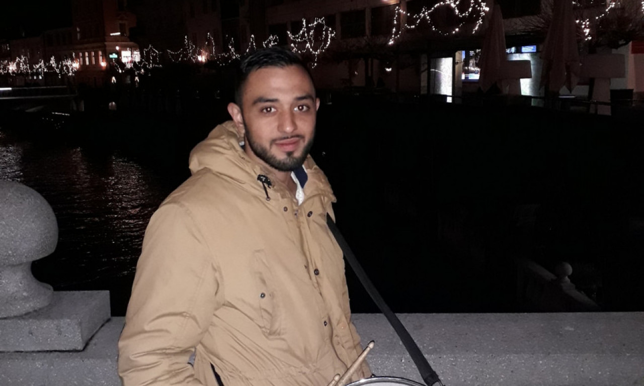 OVO JE MUZIČAR KOJI JE POGINUO U NESREĆI U NOVOM SADU Kolege se u suzama opraštaju: "Brate moj..." (FOTO)