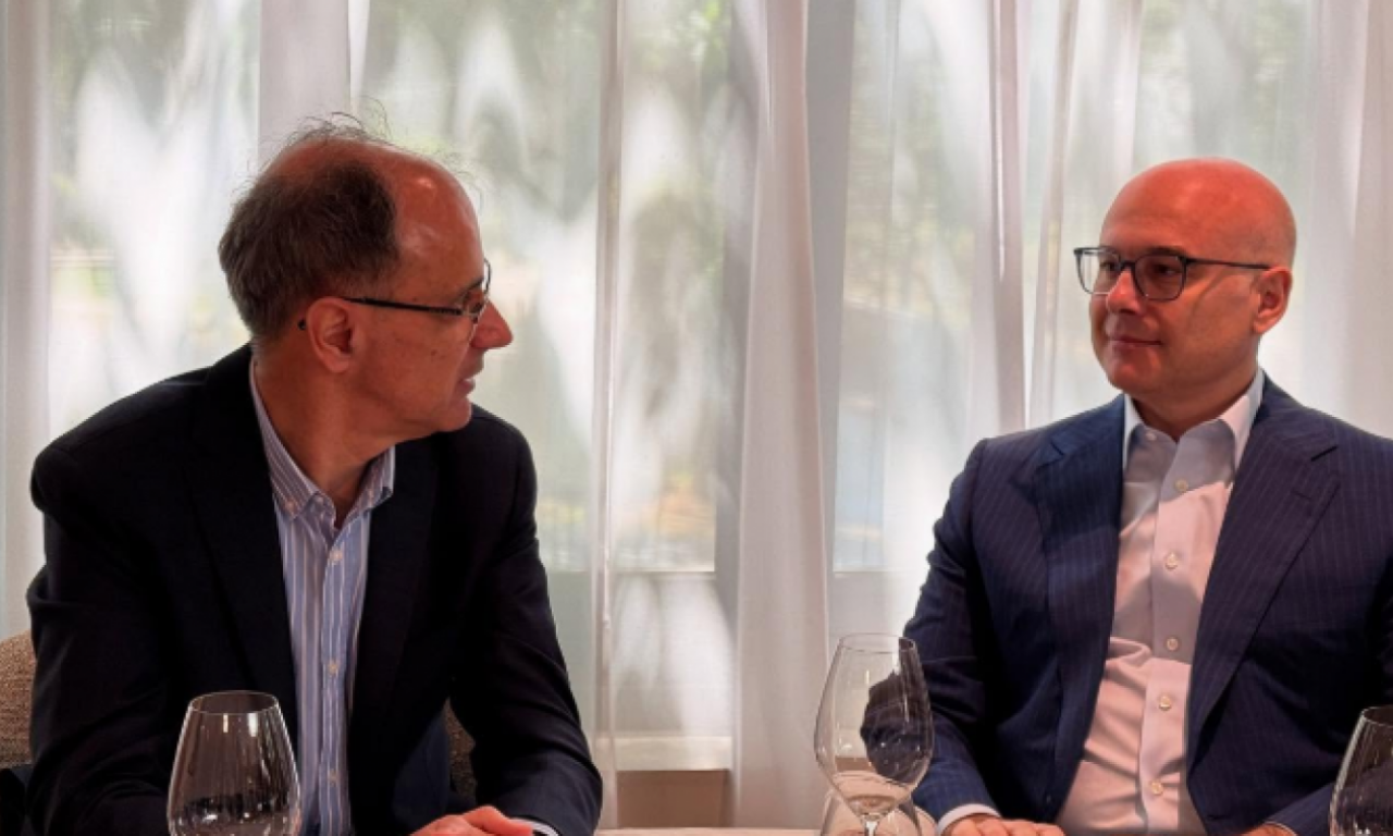 RECIMO DA JE POPODNEVNA KAFICA, ALI... Vučević se sastao sa premijerom Macutom (FOTO)