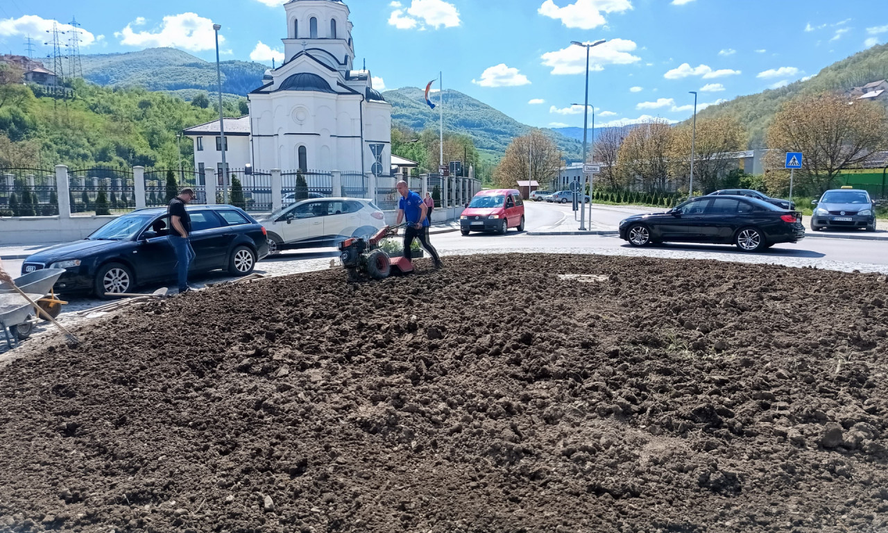 PRIJEPOLJCI OSTALI U ČUDU, NISU VEROVALI ŠTA VIDE: "Prvo smo pomislili da nam se čini, ali..." (FOTO)