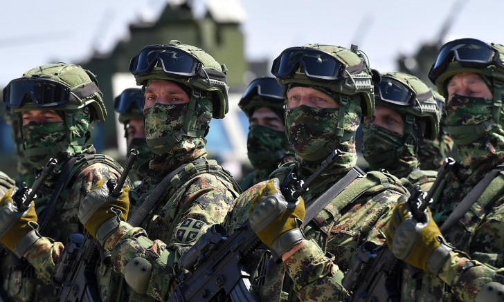 POČETNA PLATA 240.000 DINARA, ALI OVAJ USLOV MORATE DA ISPUNJAVATE Vojska Srbije traži radnike (VIDEO)