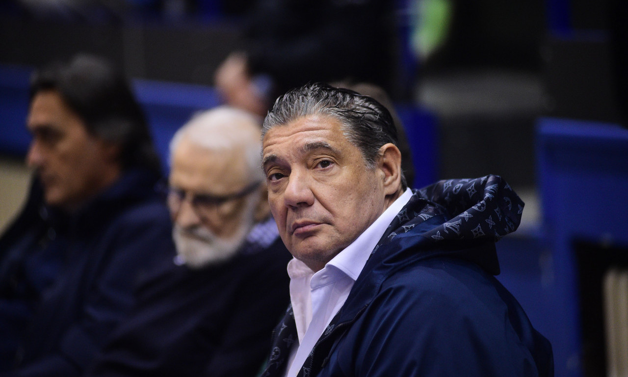MIŠKO RAŽNATOVIĆ JEDNOM REČENICOM ZAPUŠIO USTA SVIMA Evo šta kaže "tata" za brutalnu partiju Nikole Jokića (FOTO)