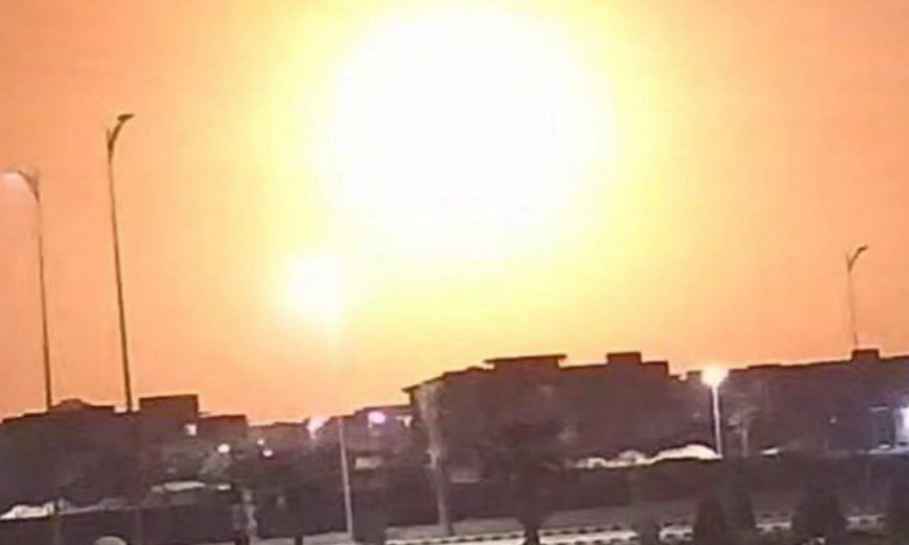 INDIJA NAPALA PAKISTAN: Odjekuju eksplozije na devet lokacija! (VIDEO)